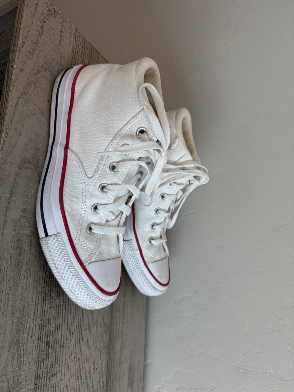 Converse high tops - Picture 3 of 5
